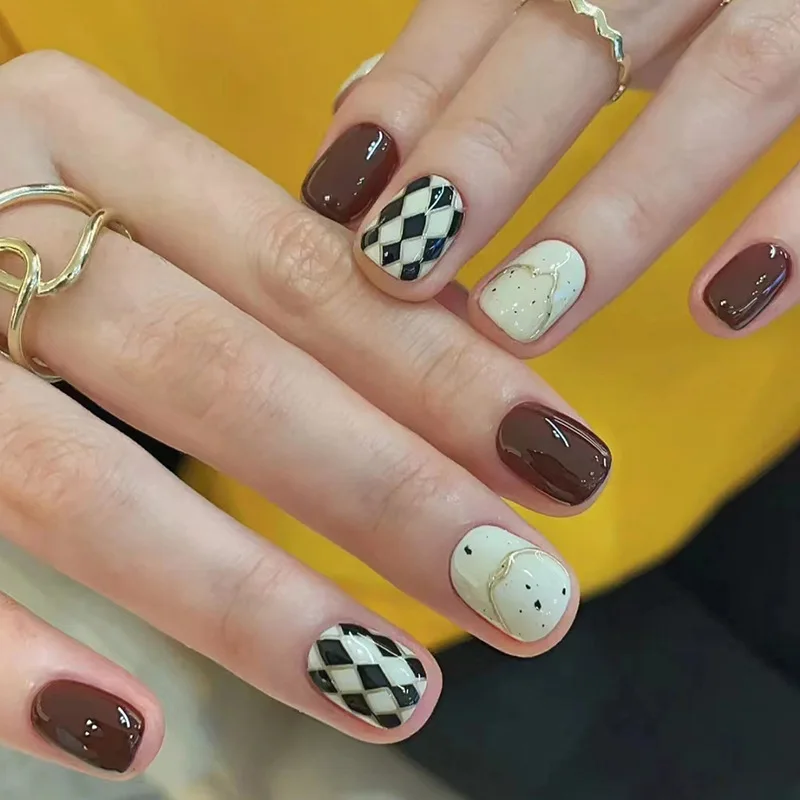

Japanese Rhombus Wear Nail White Short Nail Patch Autumn New Fake Nail Paste Removable Finished Fake Nails Press On False Nail