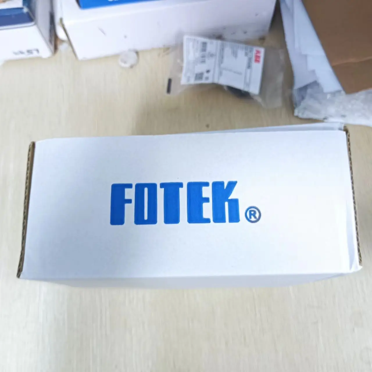 original official FOTEK KM12-04N 10PCS provides discounts for large quantities of stock