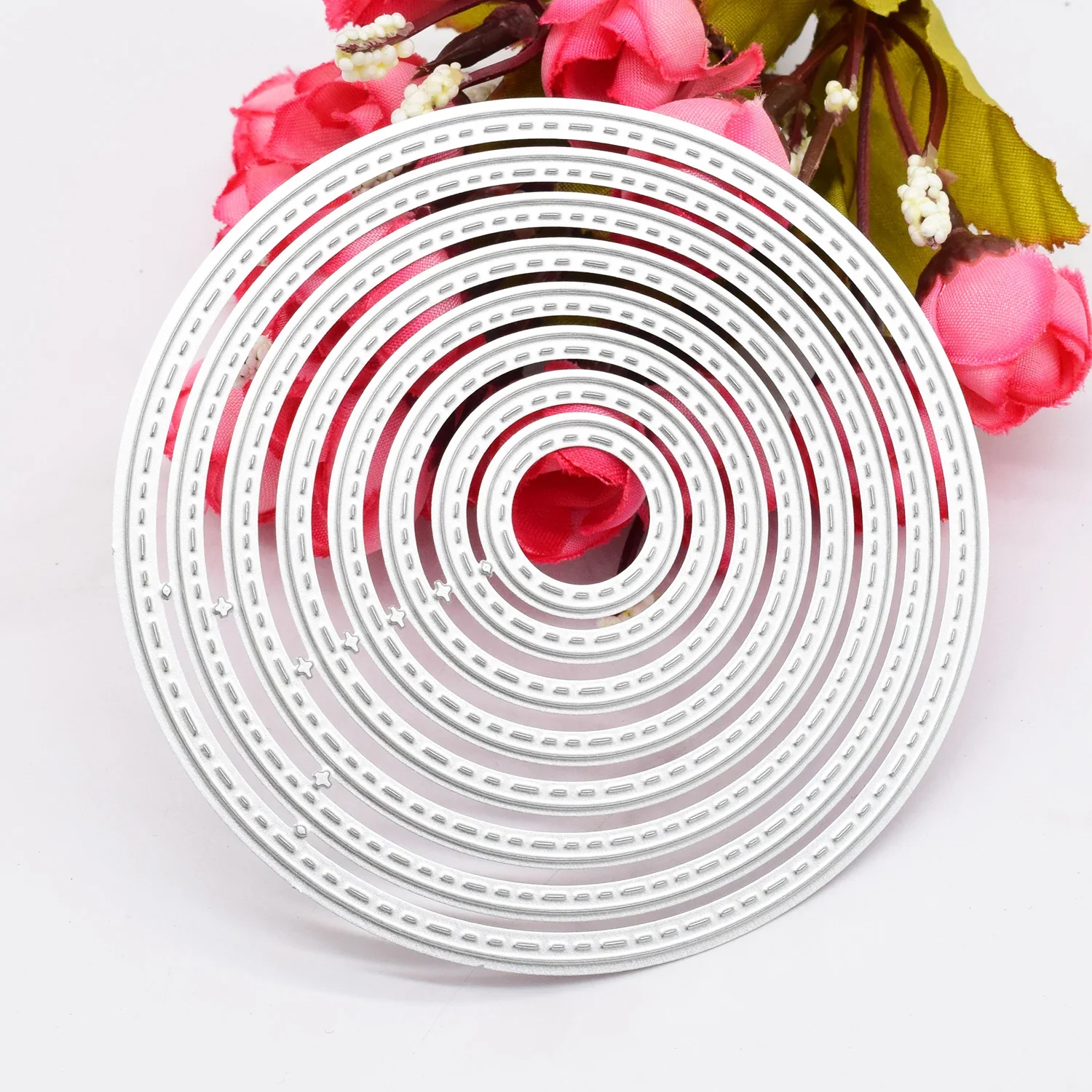 metal cutting dies 1PC circle frame metal cutting dies set stencil for DIY scrapbooking photo album gift card making paper craft
