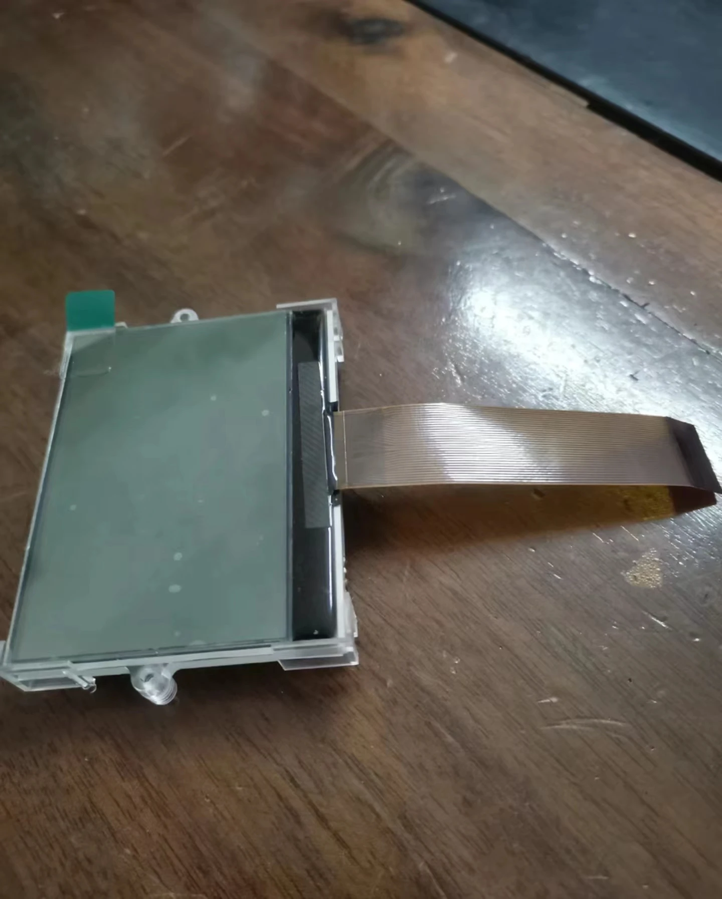 

Original VTM88815A-BG LCD Display Screen is Suitable For LCD Screen Repair And Replacement Free of Shipping