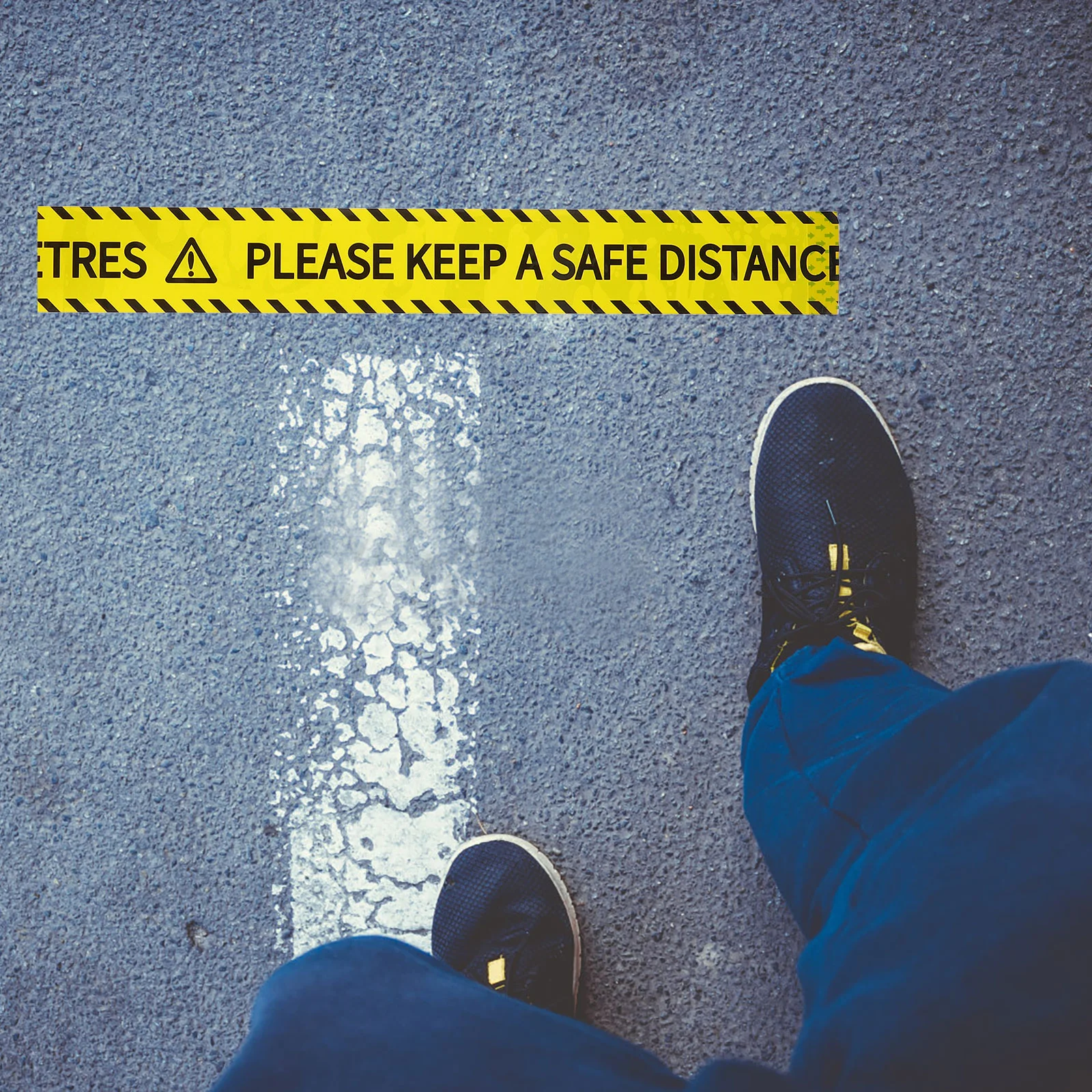 Рисунок 5 - 1 рулон, наклейка для надписи «Соблюдайте