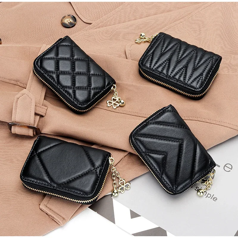 

Luxury Black Quilted Leather Wallet Credit Card Holder Wallet Small Wallet Compact Wallet Coin Purse Business Card Bag for Women