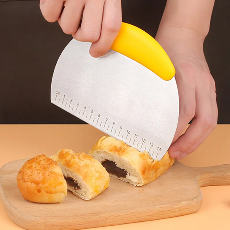Dough Scraper Baking Tool Dough Cutter Baking Accessories Bread Cutter Stainless Steel Pastry Cutter Half Round Scraper Dough Bread Chopper Scale Pizza Cutter Comfortable Handle Kitchen Baking Tools