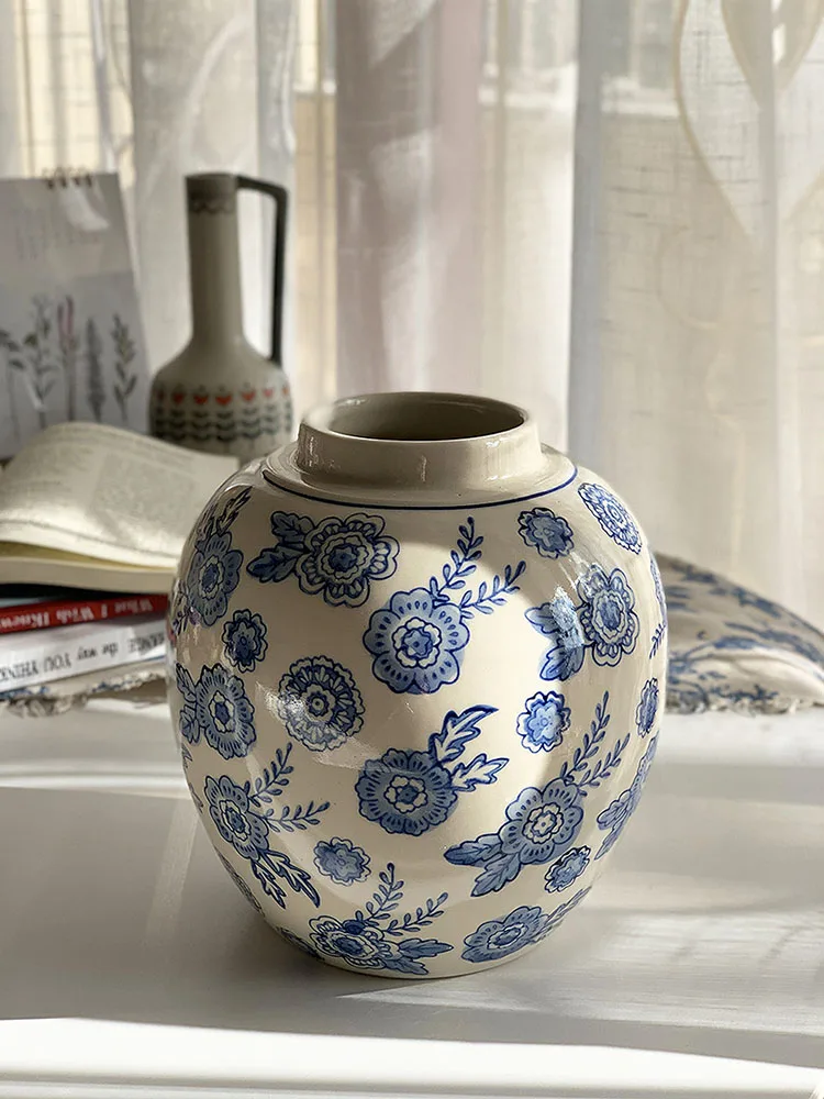 

New Chinese Style Village Pastoral Blue And White Porcelain Ceramics Flower Vase Hand drawn Blue Flowers Vases Home Decor