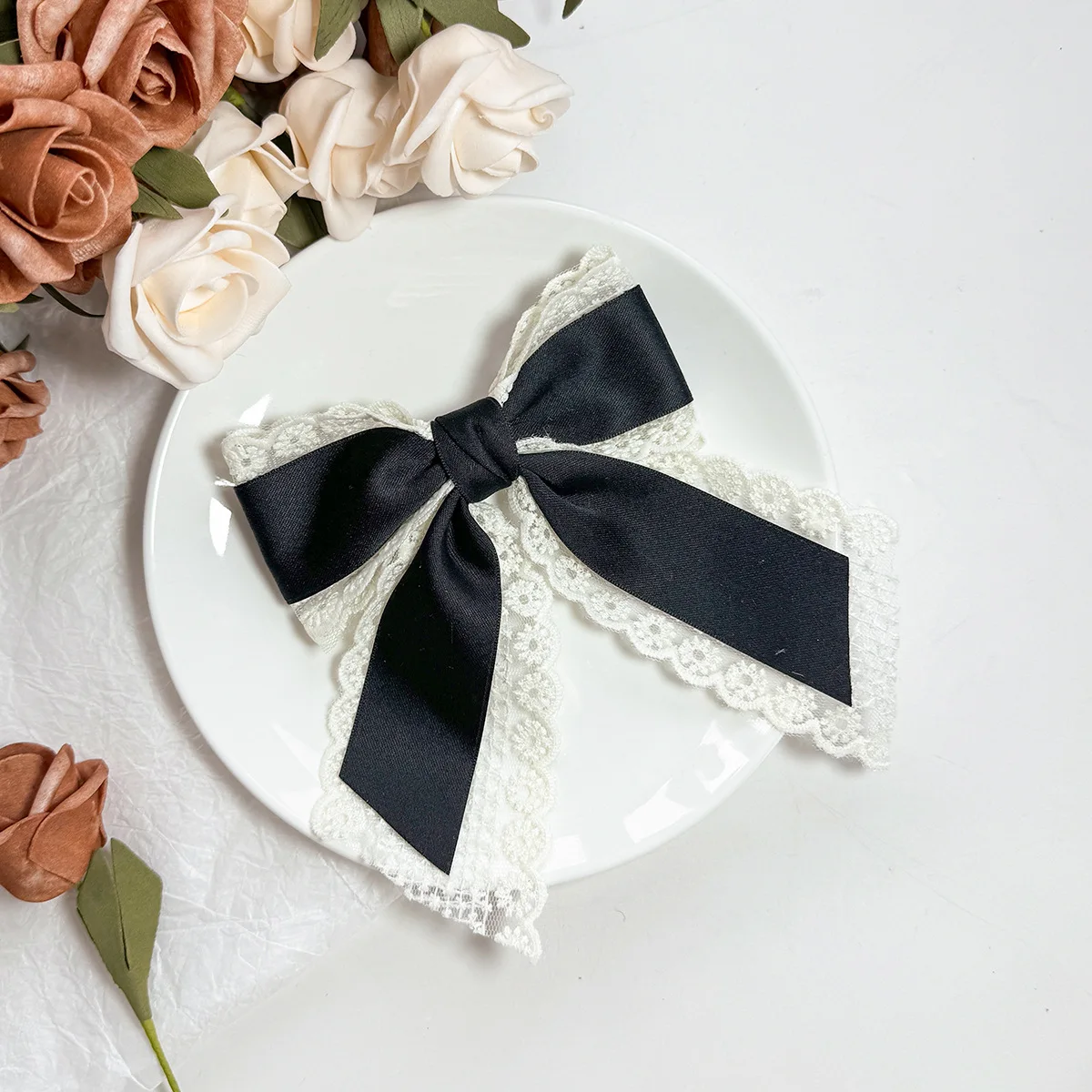 Fermaglio per capelli con fiocco in pizzo, elegante accessorio per capelli da donna, fermacoda per uso quotidiano, feste o regalo - immagine 5