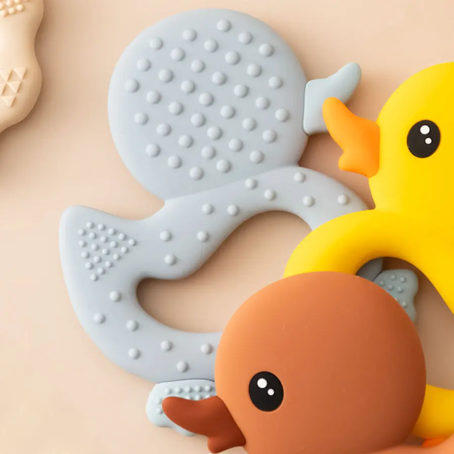 1PCS Baby Teether Toys Cartoon Duck Silicone Teether For Baby BPA Free Teething Chewing Toys Soft Teether Baby Accessories 3
