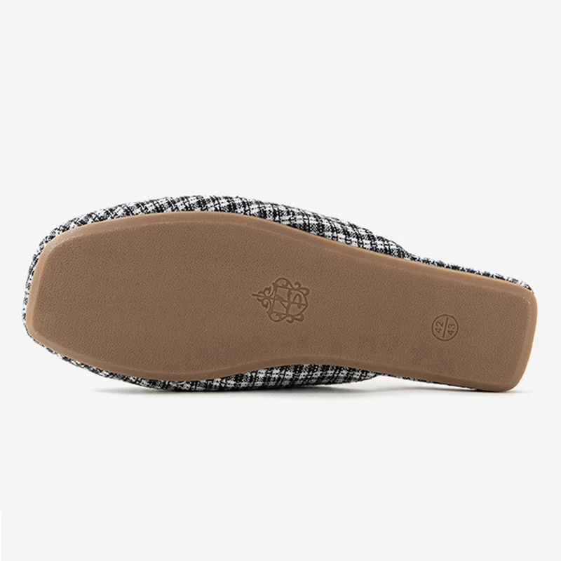 Autumn and winter indoor home shoes, classic retro plaid slippers, anti slip breathable and comfortable men's women's shoes