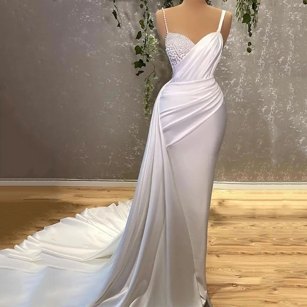 

UZN Elegant Mermaid Satin Bridal Gowns Robes De Mariée Sweetheart Spaghetti Straps Pearls Wedding Dresses Backless Dubai Wedding