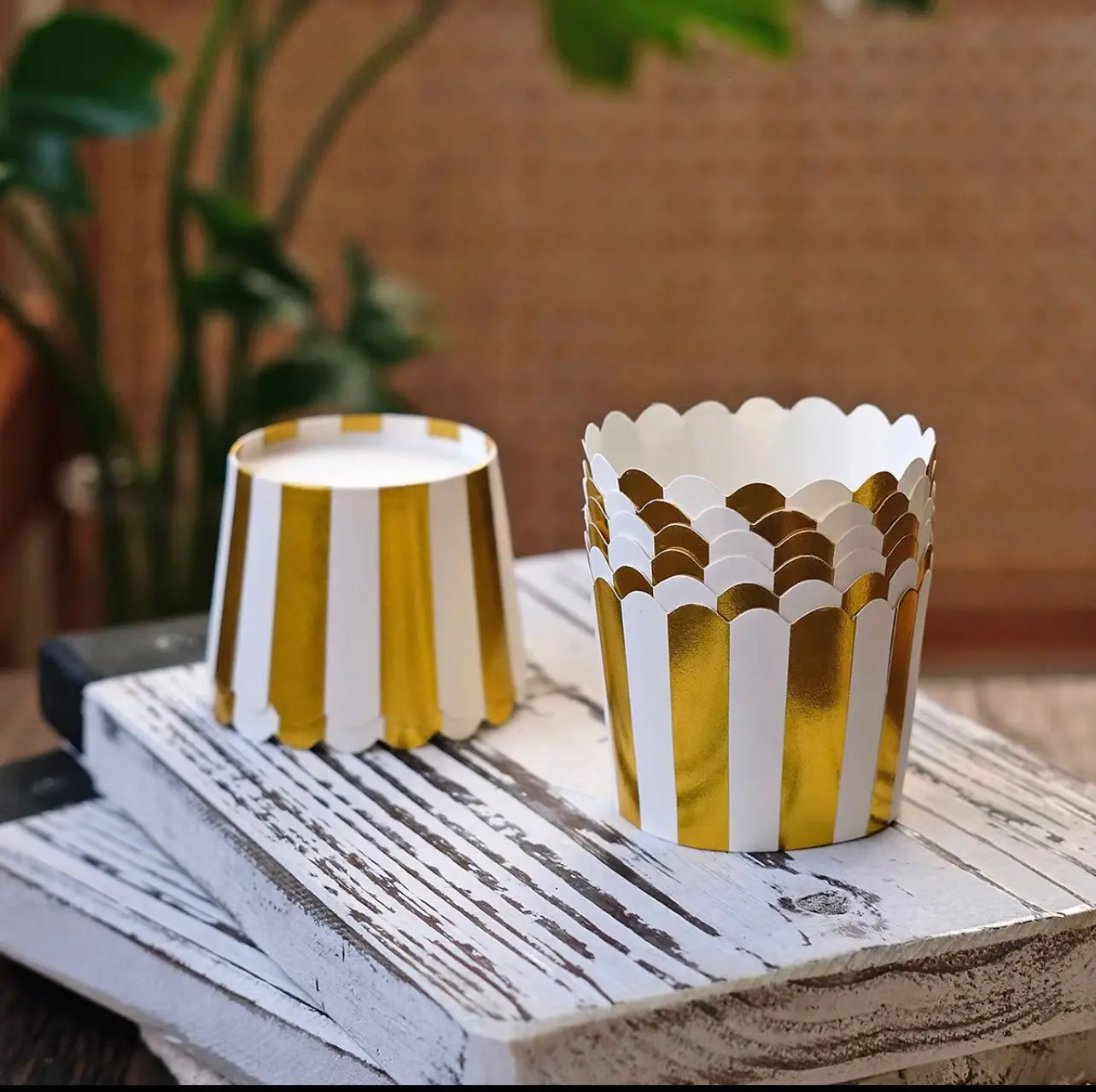 Golden Pink Dot Paper Cupcake Liner
