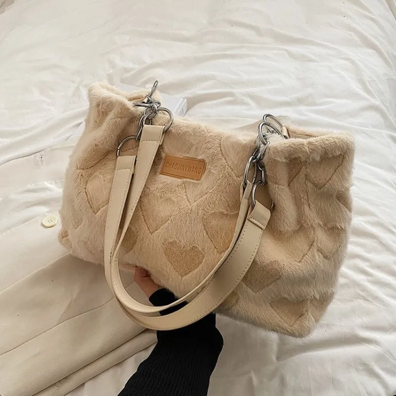 

Милые пушистые Женские повседневные сумки-тоуты, женские милые сумки через плечо с любовным сердцем, однотонные женские модные плюшевые сумки