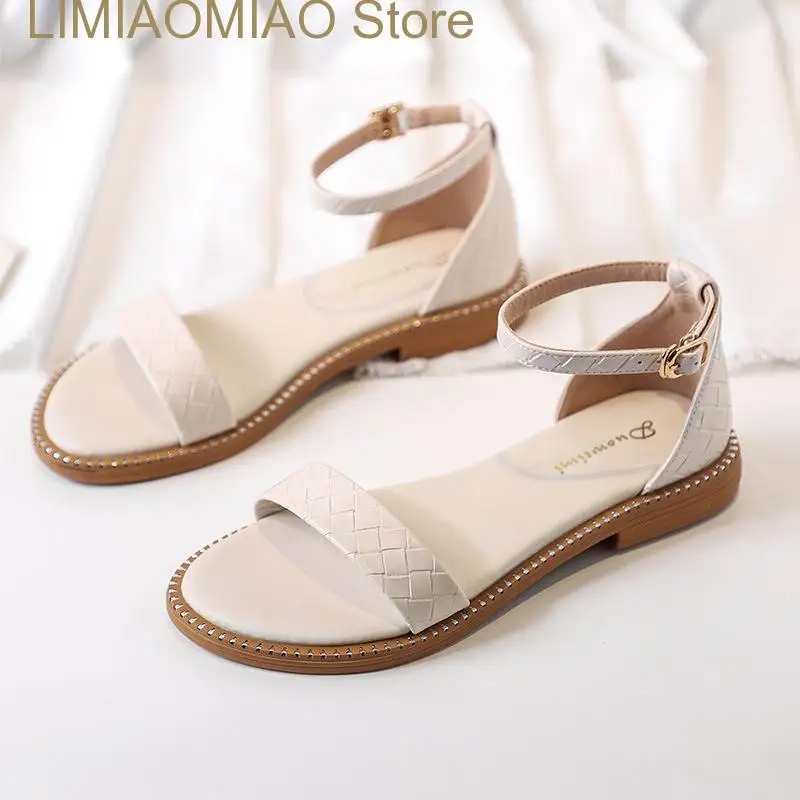 New Women Sandals Bohemia Style Summer Shoes for Women Flat Sandals Beach Shoes Flowers Flip Flops