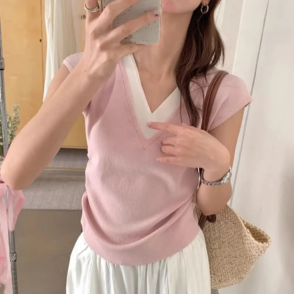 Description Picture 6 of itemSimple Patchwork Fake Two Pieces T-shirts V-neck Korean Style Slim Crop Top Short Sleeve Sweet Girl's Top Summer