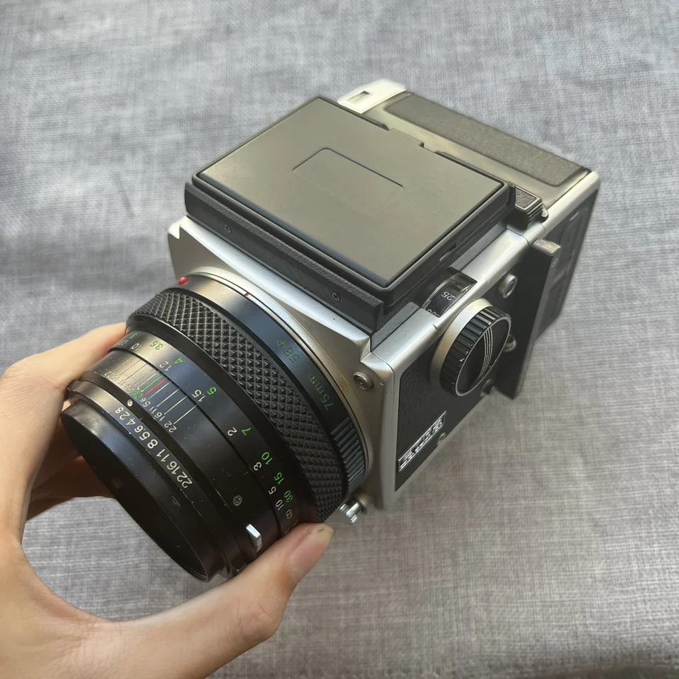 ZENZA BRONICA ゼンザブロニカ Waist Level ファインダー for ETR ETRS ETRSi MINT］Zenza Bronica Waist Level Finder - for ETR, ETRS