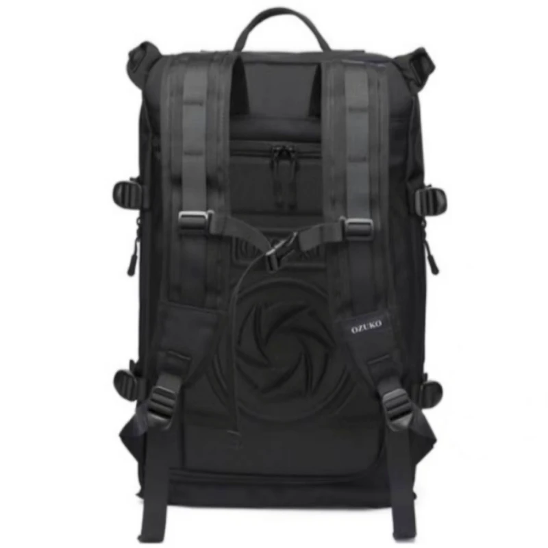 Backpack New Men's Helmet Backpack Motorcycle Outdoor Riding Backpack Men's Short Trip Storage Backpack