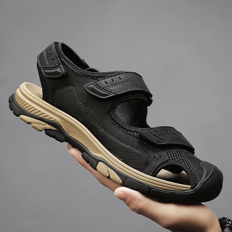 New Trend Male Summer Beach Shoes Breathable Leisure Walk Men's Sandals Fashion Hollow Out Mesh Shoes Quick Dry Men Shoe