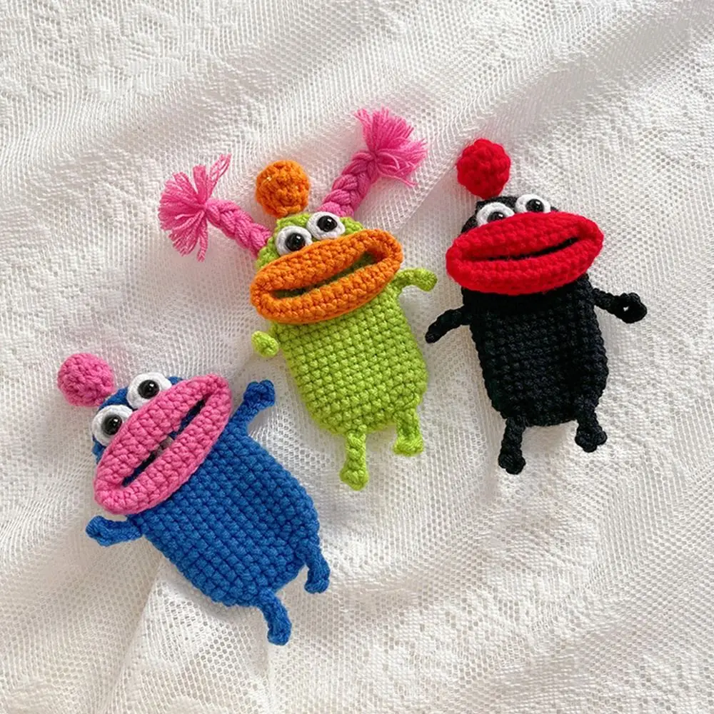 

Funny Weave Key Wallets Handmade Knitting Pendant Keyring Cute Cartoon Car Key Case Headphone Pouch