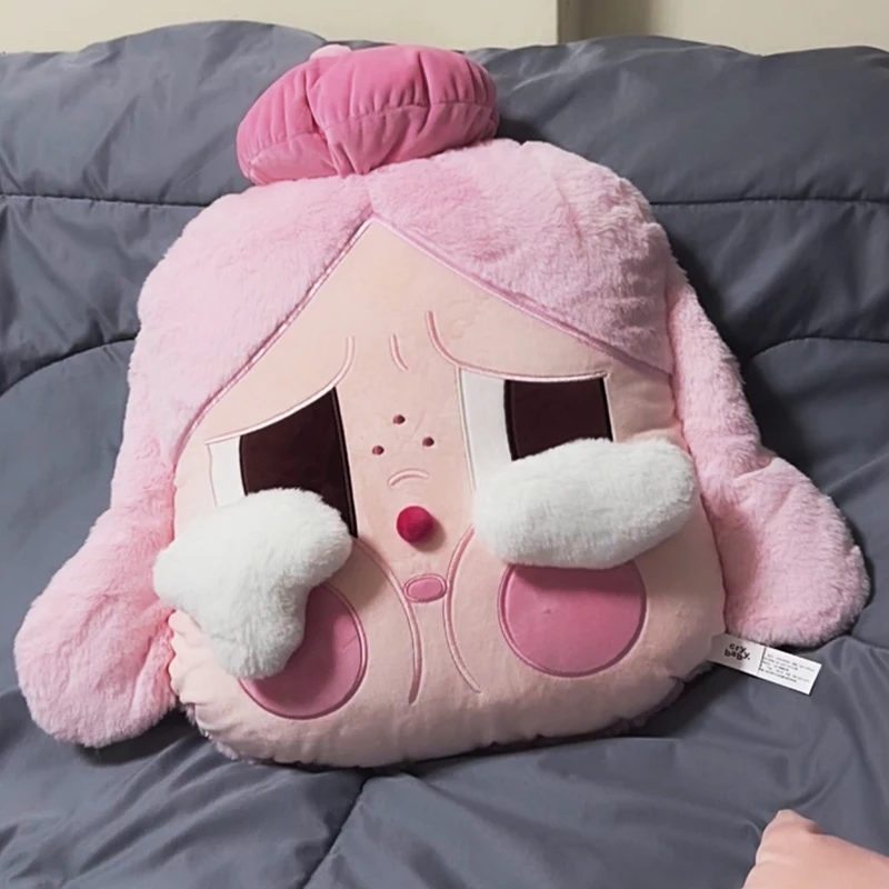 

Подлинная плюшевая подушка Crybaby, соответствует вашей собственной серии, коробка для салфеток, удобная домашняя набивная плюшевая фигурка, декоративная игрушка, подарок