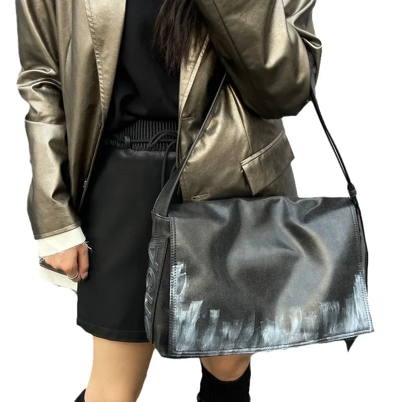 Women Handbags Female Designer Brand Shoulder Bags for Travel Weekend Outdoor Feminine Bolsas Leather Large Messenger bag Winter