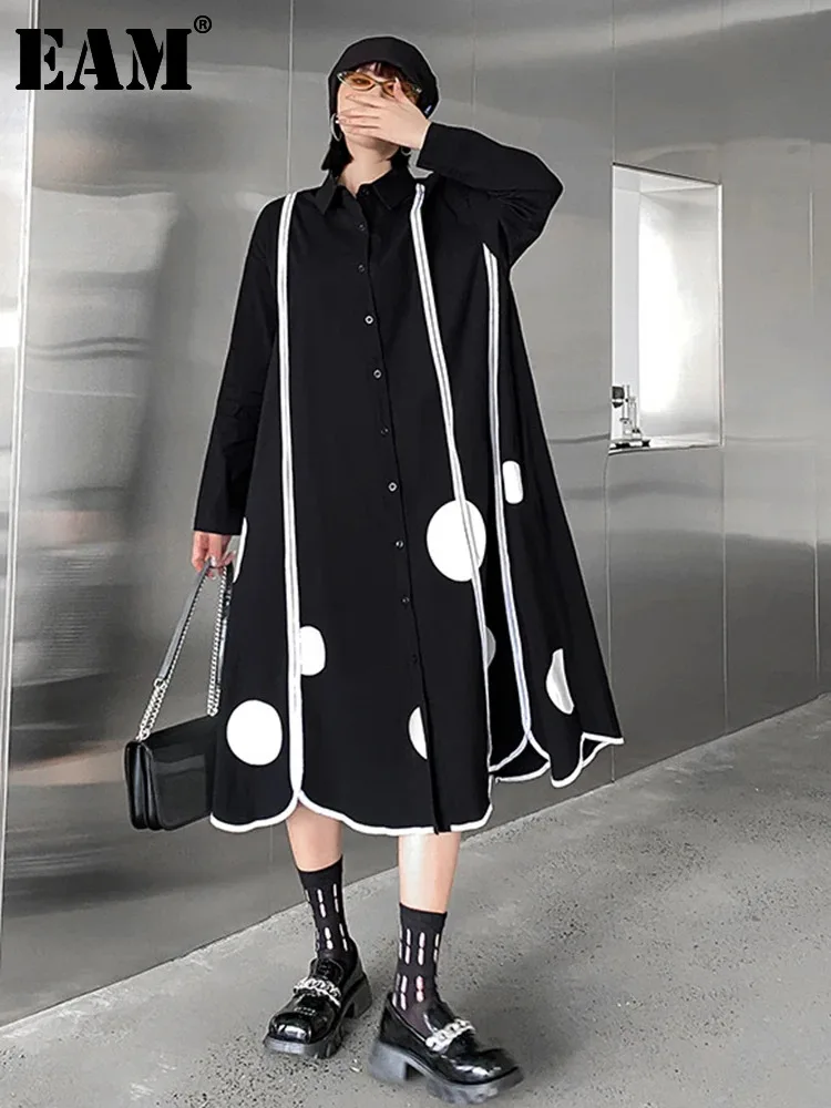 

[EAM] Women Black Dot Printed Long Big Size Shirt Dress New Lapel Long Sleeve Loose Fit Fashion Tide Spring Autumn 2024 1DF1508