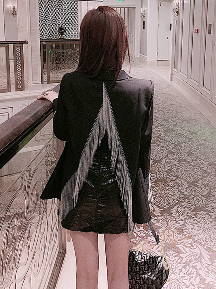 

Женский блейзер с разрезом на спине, пиджак свободного покроя с отложным воротником и длинными рукавами, украшенный бусинами и бахромой, G263