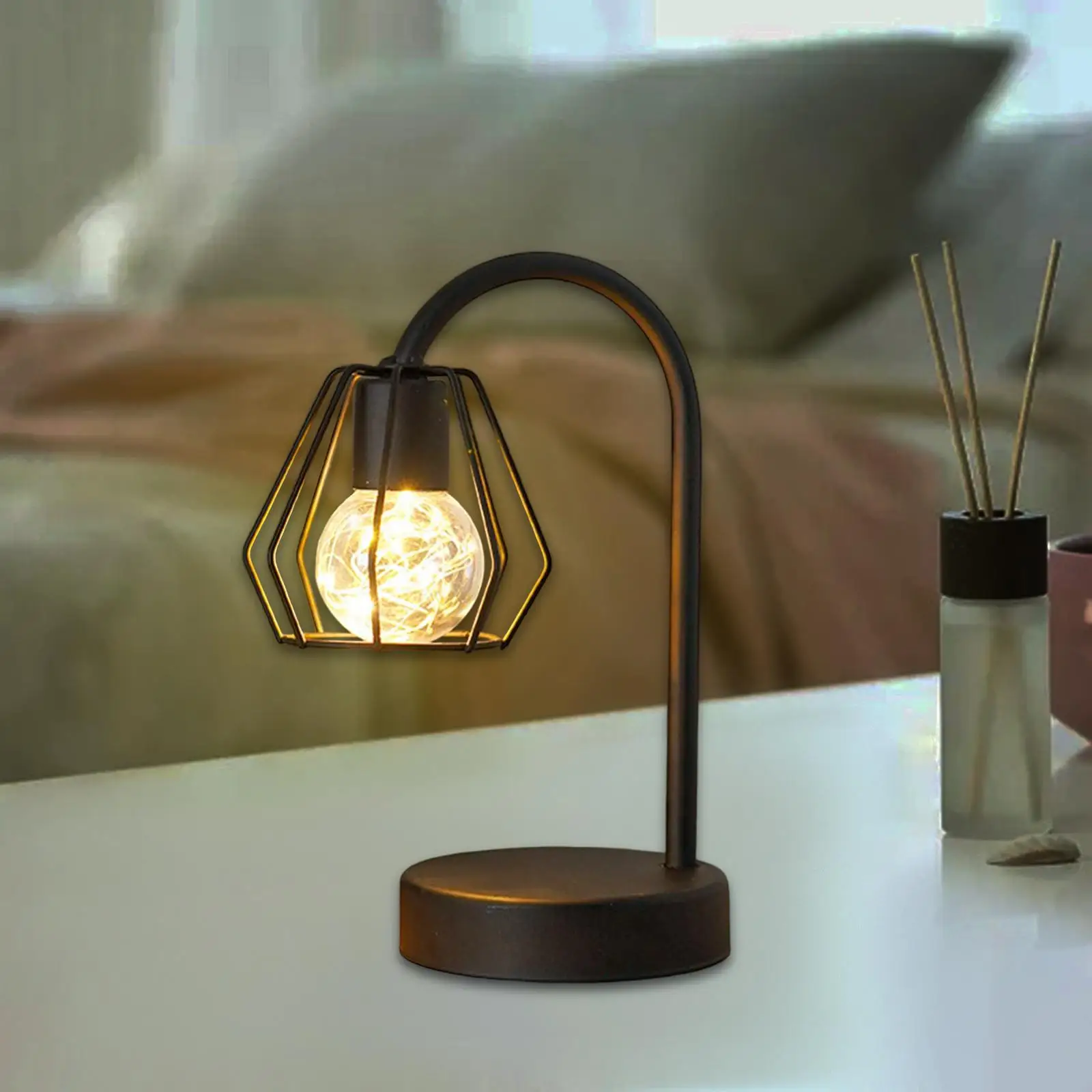 ���� ���̺� ���� LED ���� ��� ���� ���� �߰� ���� å�� ���� ��Ƽ�� ���� �ǳ� �� �߿� ����