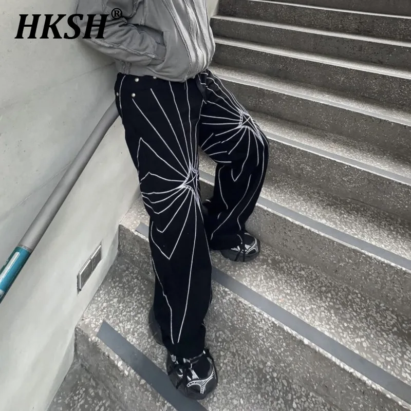 

HKSH Men's Tide Punk Loose Jeans Embroidered Washing Draped Casual Wide Leg Denim Pants Chic High Street Dark Streetwear HK1659