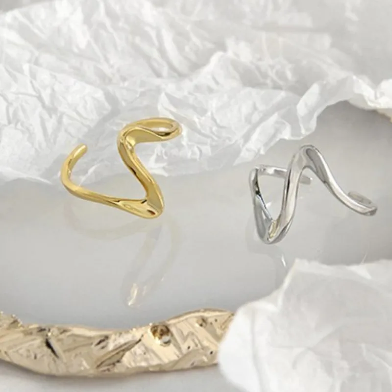 Silver Color Creative Waves Design Rings for Women Geometric Rings Party Jewelry Accessories Wholesale