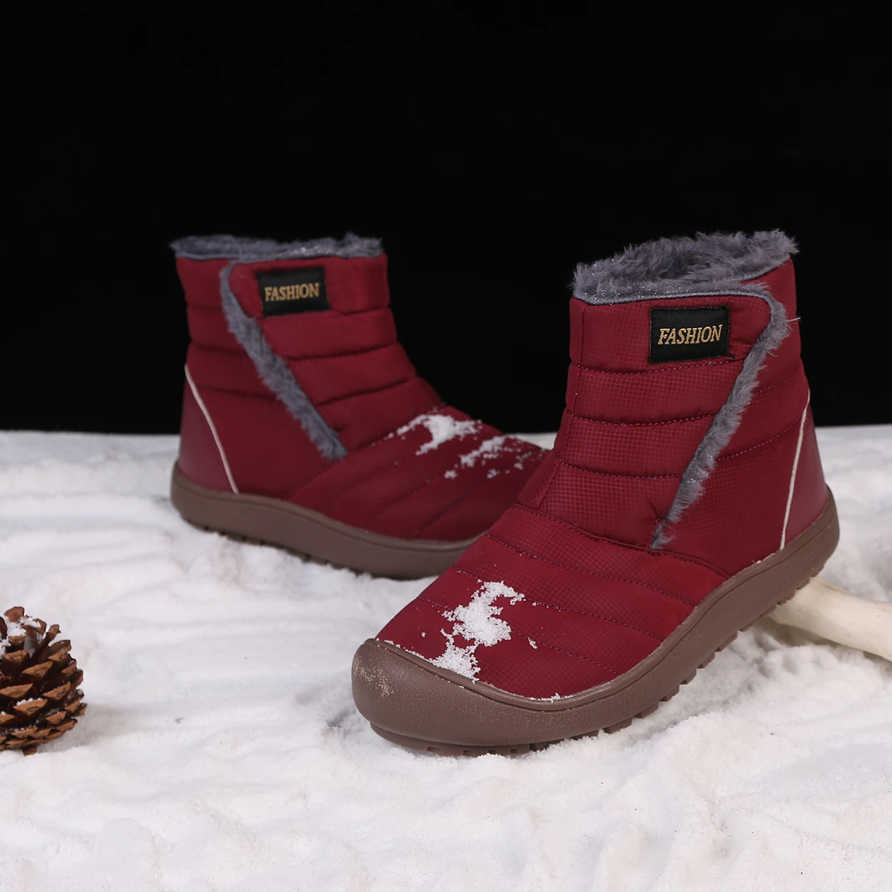 

Winter New Men's Snow Boots Anti Slip Anti Freezing Short Boots Men's Cotton Shoes Warm Boots In Snowy Days Trend Red