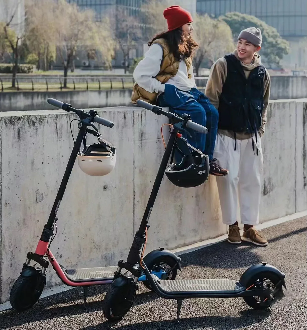Popular F30 Plus Hover Board Two Wheel High Power 600W Electric Scooter Escooter