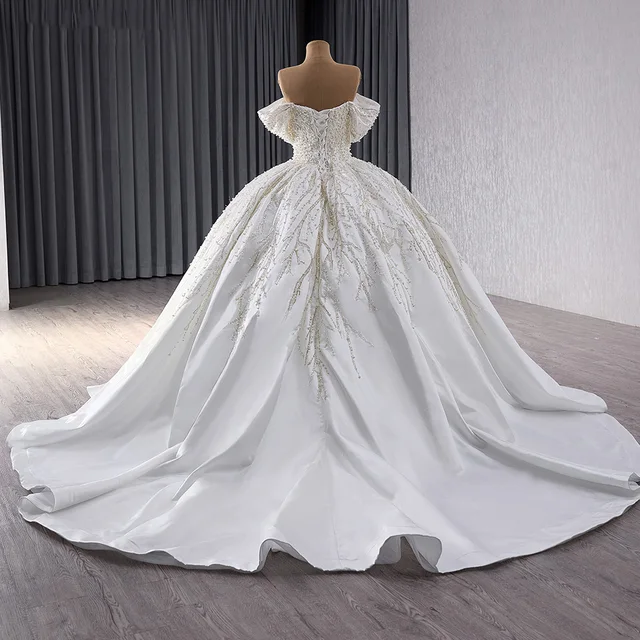 Off Shoulder Short Sleeve Exquisite Fluffy Mopping Wedding Dresses 2024 Classic Princess Bridal Gown Customized vestido de novia 241030B 2