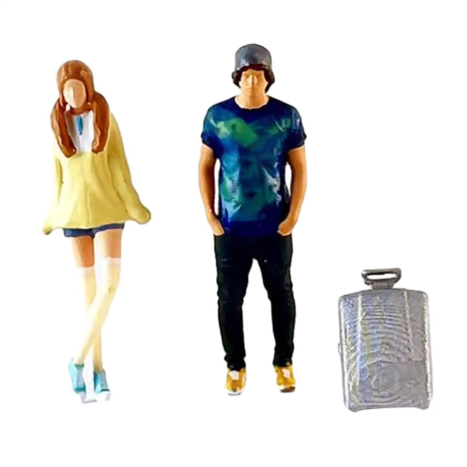 3Pcs 1/64 Boy and Girl Figures with Suitcase Model DIY Projects Desktop Ornament