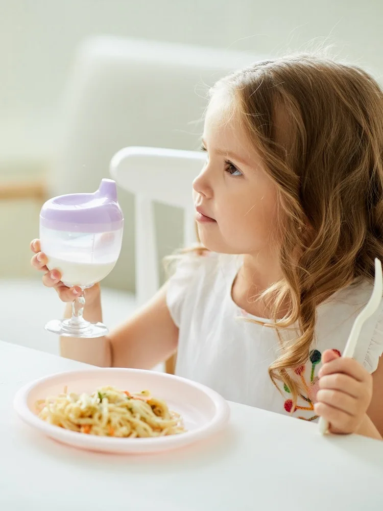 Baby Juice Milk Cup Leak-proof Bottle Baby Learning Drinking Water Bottle Training Cup Kids Gifts Bottles