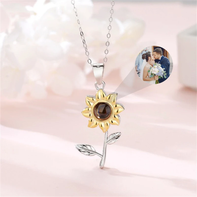 CustomPhotoProjecitonNecklacewithSunflowerShapedPendantNecklace
