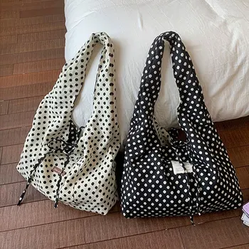 Borsa casual semplice a pois, borsa a tracolla coreana fronte-retro, borsa da pendolarismo alla moda di grande capacità