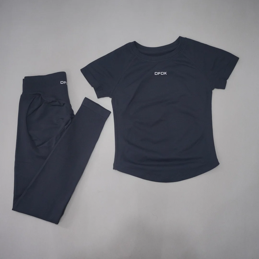 DFDK Ensemble de yoga sans couture 2 pièces pour femme : haut ajusté à manches courtes et leggings taille haute respirants et à séchage rapide pour la gym, la course et le fitness