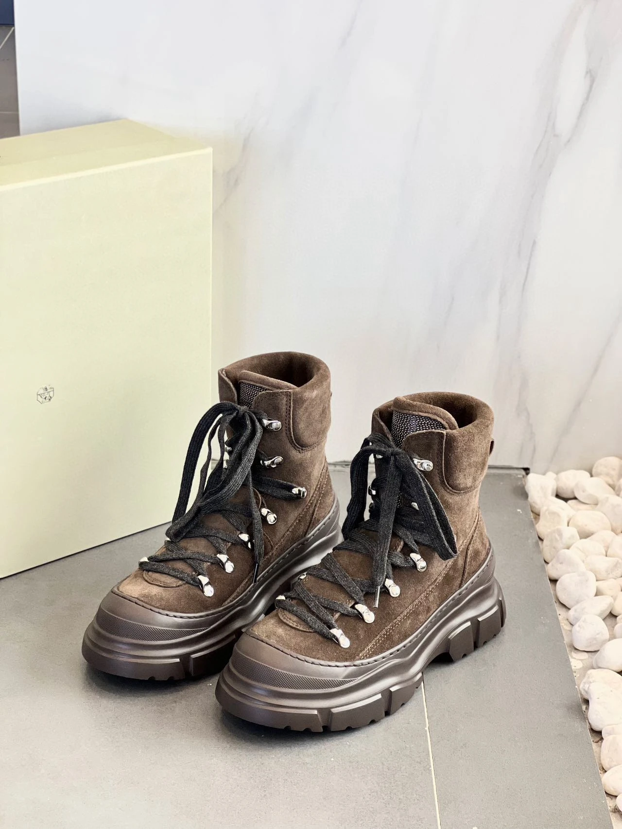 Sec5a4192742f4f6ba35c616814818eb62jpg Shoes Store