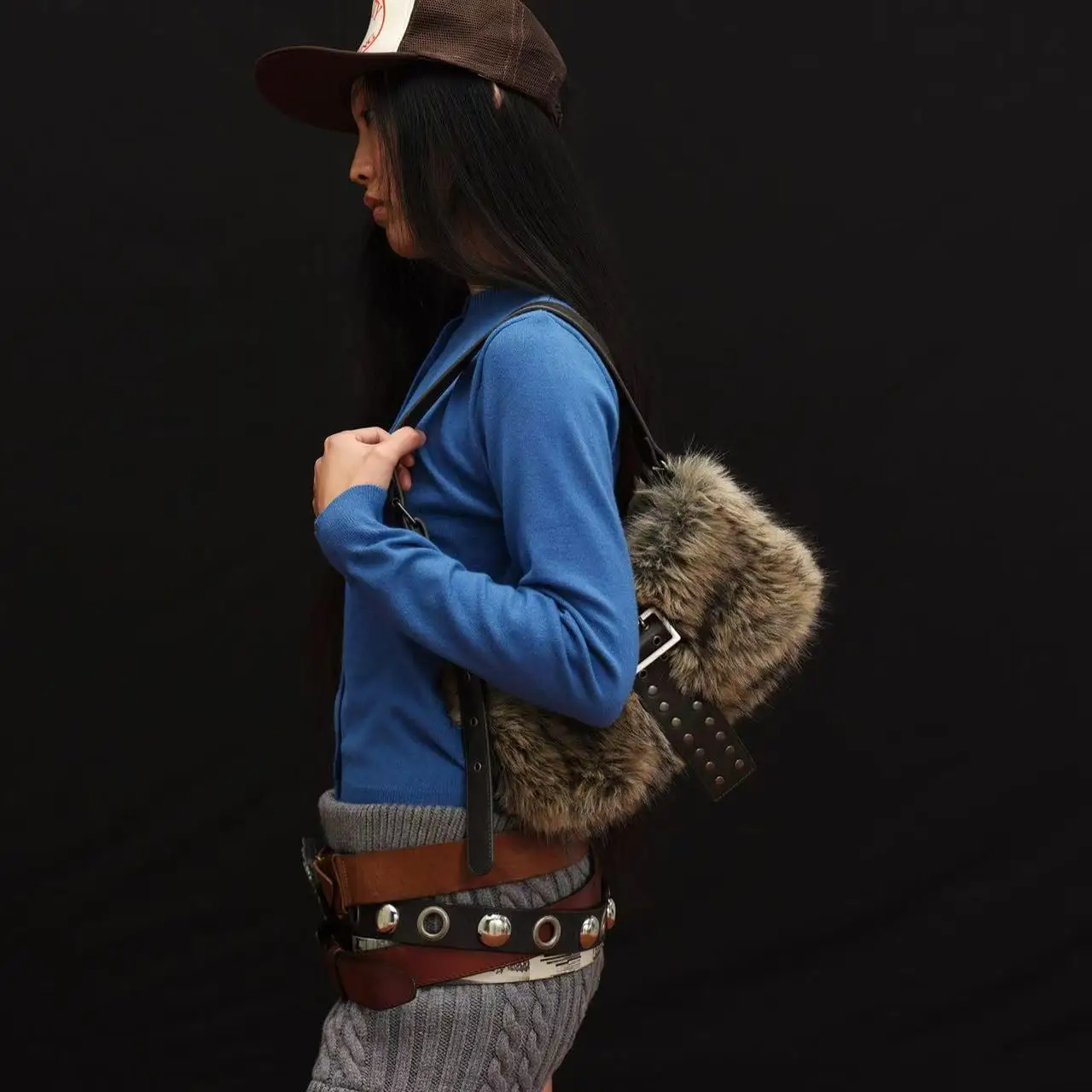 New HOT Women Faux Fur Bags Classics Lady Tote Bag Plush Shoulder Bags Fashion Imitation Raccoon Fur Handbag Bag Evening Bag