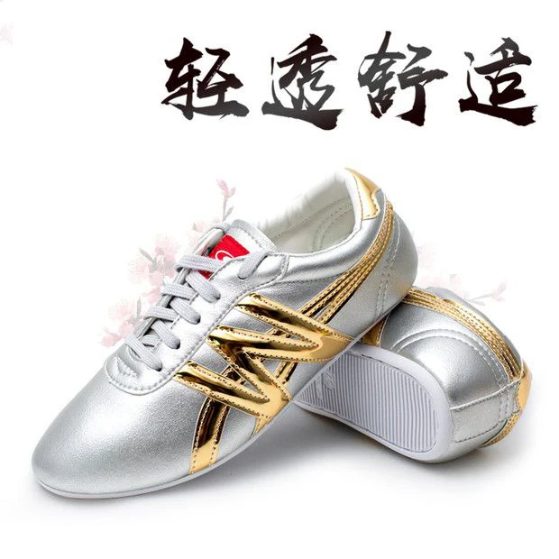 Men's Women's Breathable Lightweight Kung Fu Shoes Martial Arts Competition Performance Shoes Tai Chi Boxing Practice