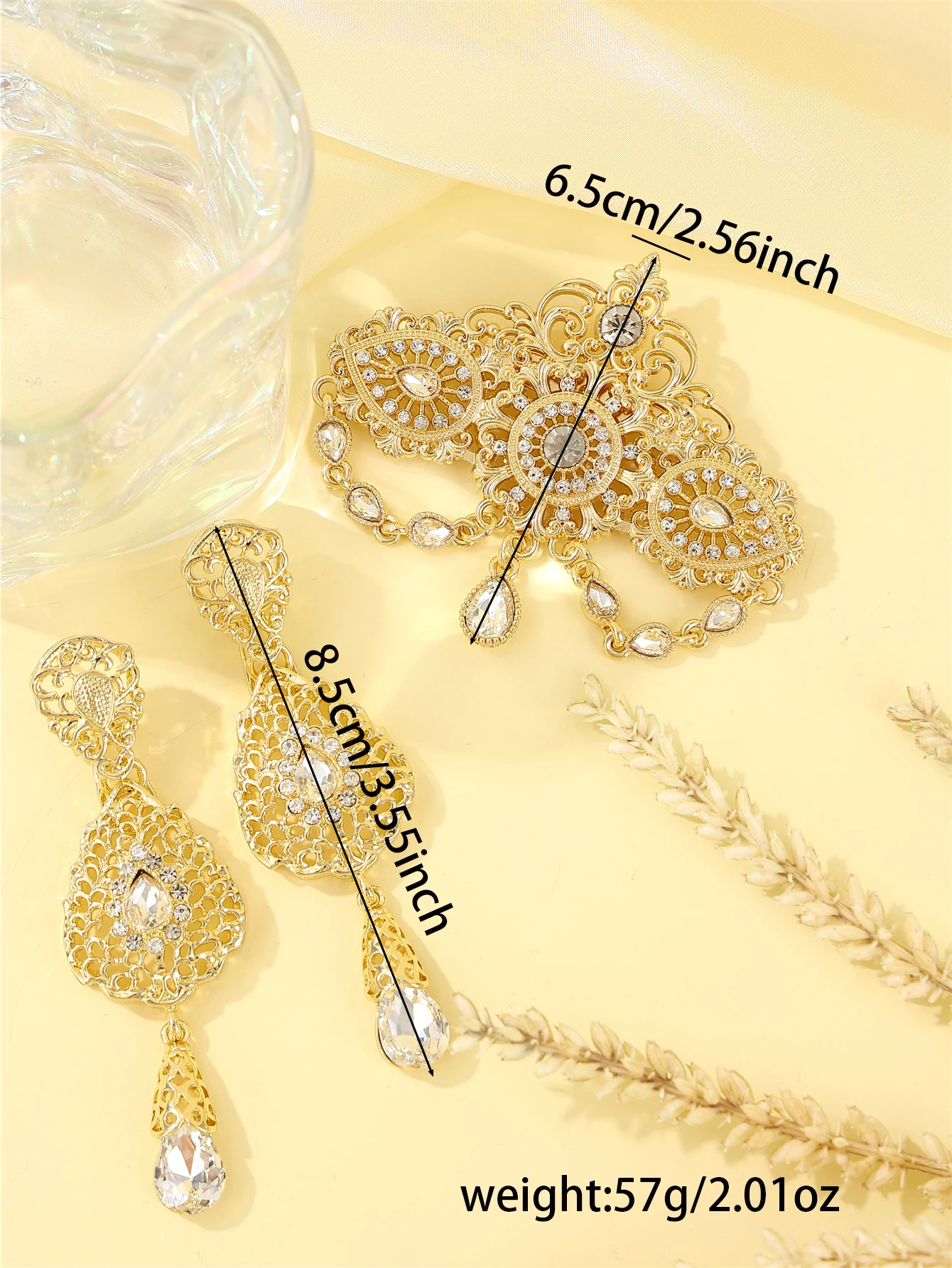 Marokkanisches Hochzeits-Ohrring-Set mit Boutonniere-Ohrringen im französischen Hof-Retro-Stil für Hochzeitsfeiern. – Detail 11