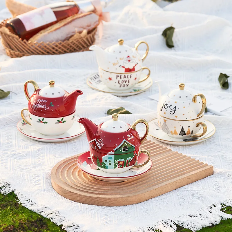 Christmas Pattern Ceramic Tea Set Gold Plated Craft Ceramic Portable Tea Set Personal Teapot Cup and Saucer Surprise Gift