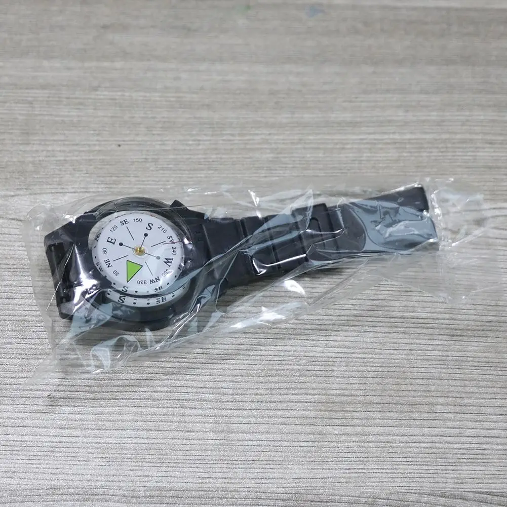 New Arrival Outdoor Mini Lightweight Wristwatch ABS Compass Rubber Watchband Outdoor Survival Watch Black Band Tool Accessory