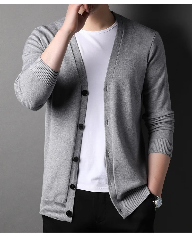 Description Picture 4 of itemNew Spring Autumn Knitted Cardigan Men Solid Color V Neck Slim Fit Sweatercoat Fashiion Casual Single Breasted Cardigan Sweaters