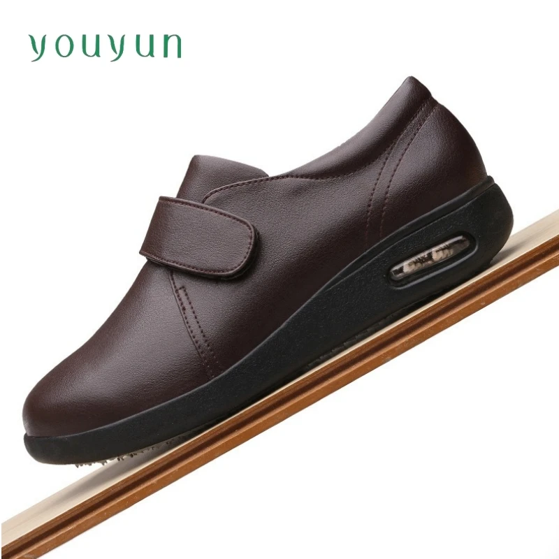 Autumn winter Men's Elderly Casual Leather Shoes Lightweight Large Men's Shoes Single Shoes Soft soled Middle aged Leather Shoes 6