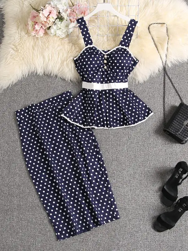 الفا ساير تيشيرت وتنورة طقم نسائي