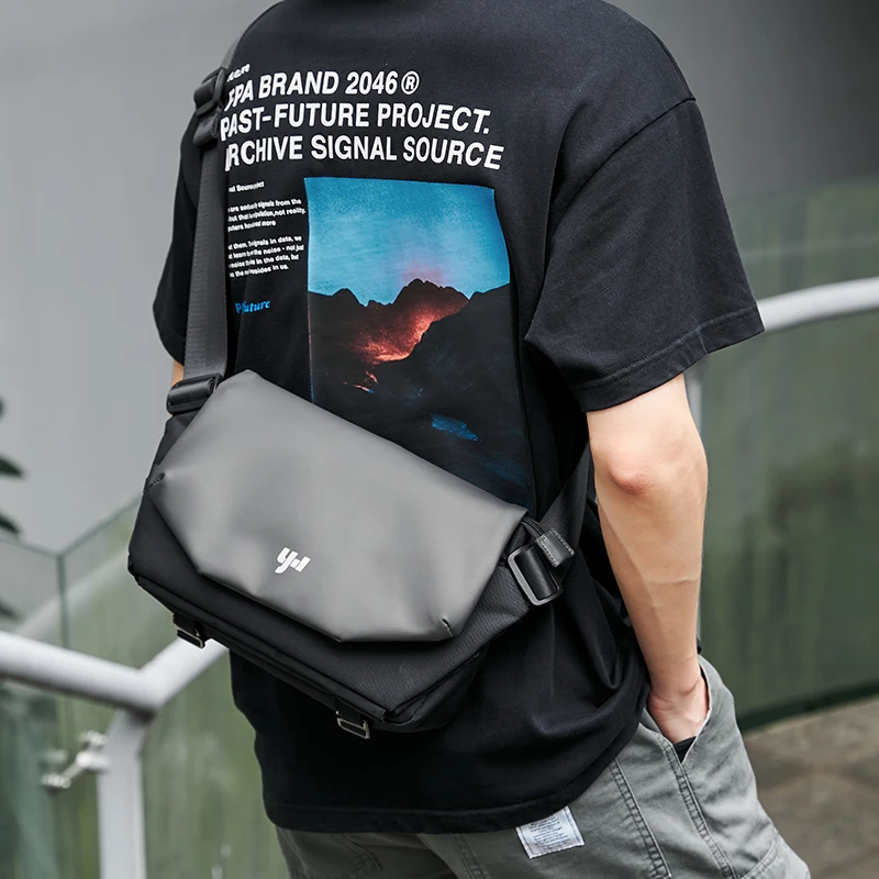 WaterproofMensCrossbodyBagLightweightOutdoorCasualDurableChest