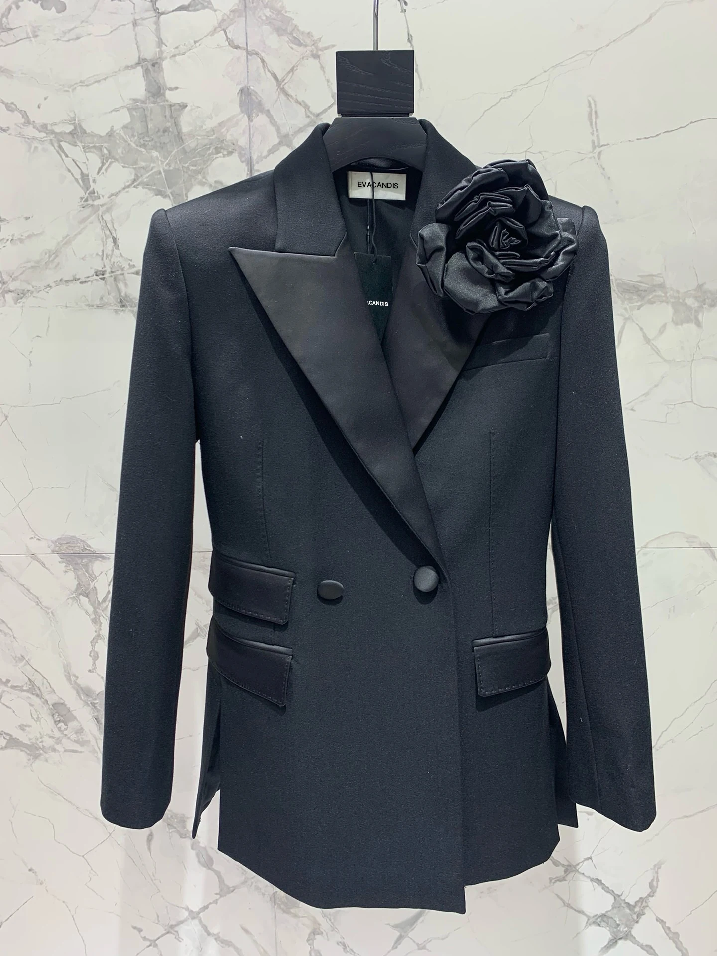 

EVACANDIS Women Handmade Floral Black Blazer Coat Elegant Chic High Quality Vintage Office Lady Solid Runway Designer Tops