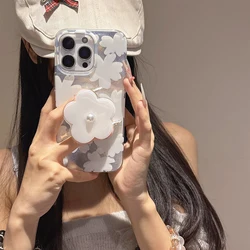 White Flower Grip Tok Holder with Dazzle Lustre Lining - Moto G34 5G G45 (1)