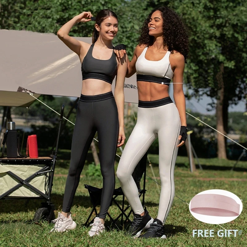 Contrasterende kleur gepersonaliseerde sportbeha met hoge sterkte en verstelbare schouderband Fiess hardloop-yogabeha Fiess broekset_voghion.com