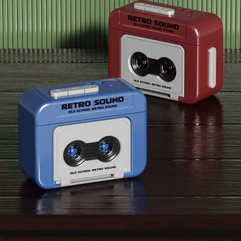 Retro Tape Mini Recorder Keychain Cassette Player Music Box Pendant Kids Toys Retro Musical Sound Machine Party Christmas Gift 3