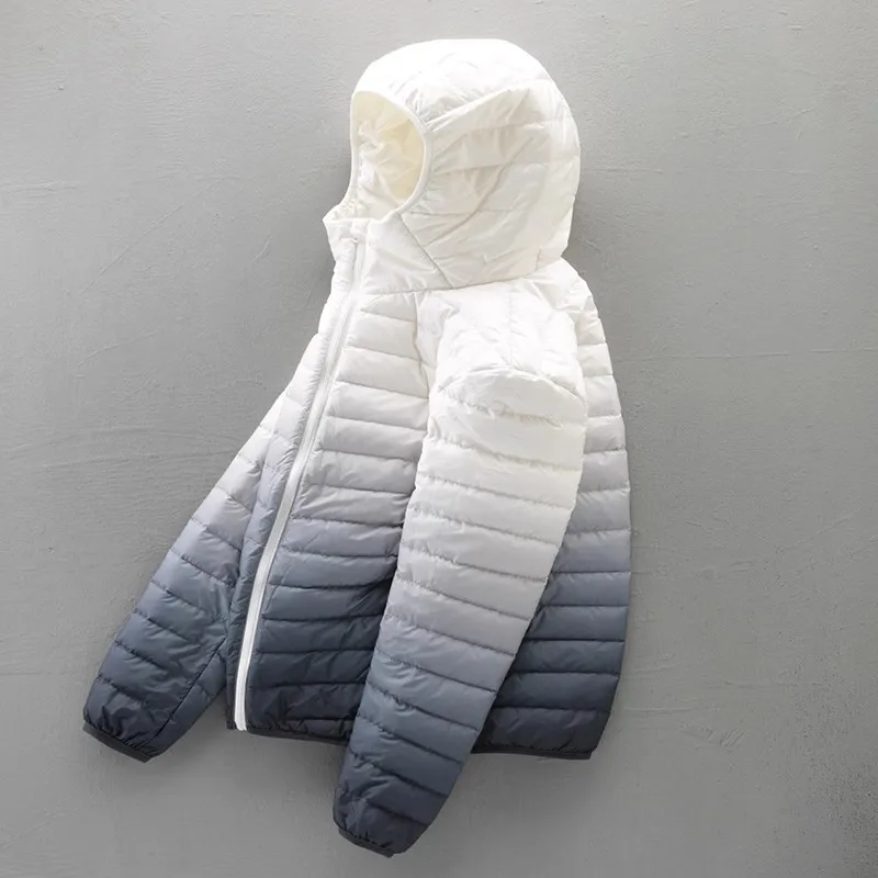 Top Grade Gradient Color Men's Hooded Puffer Jackets New Winter 90% White Duck Down Men Ultra Lightweight Warm Down Coats